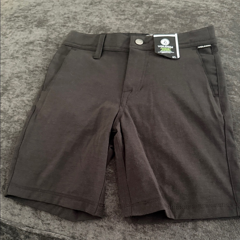 Volcom boys  Shorts size 6 “ brand new” or best offer